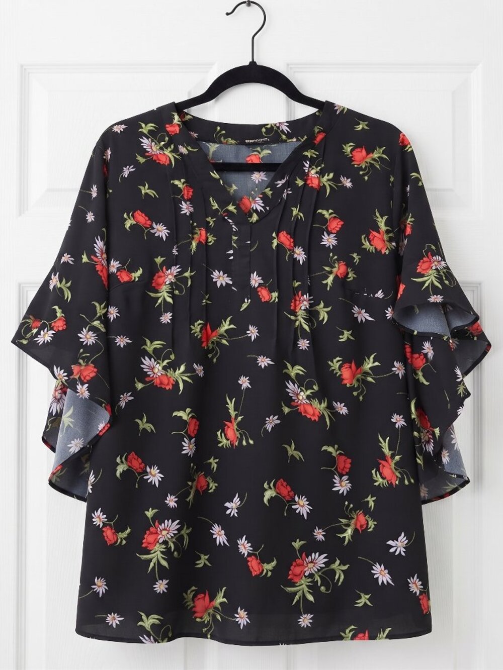 BloomChic Black Floral V-Neck Ruffle Sleeve Tunic Top Size US 12 UK 16